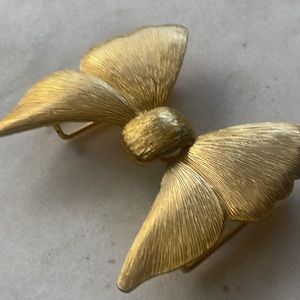 Dotty Smith Butterfly Buckle